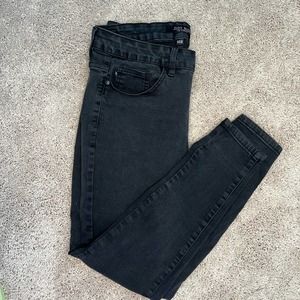 Judy Blue | Black High Rise Skinny Jean | 14W
